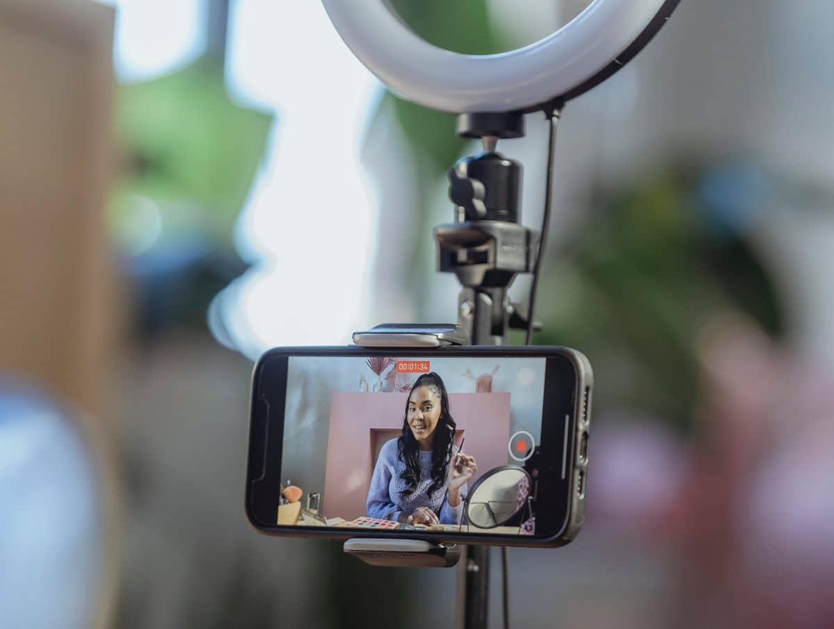 Dubai Creator Hub: What It Is, What It Pays, and How to Qualify